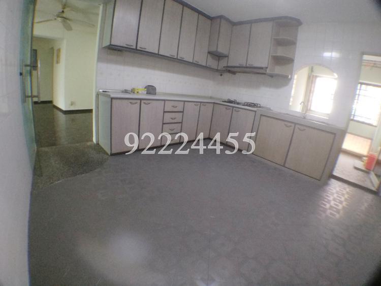Blk 153 Pasir Ris Street 13 (Pasir Ris), HDB Executive #161970662